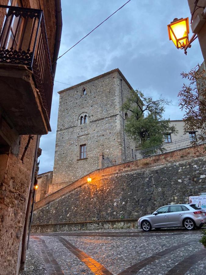 B&B L'Antica Balbia Алтомонте Екстериор снимка