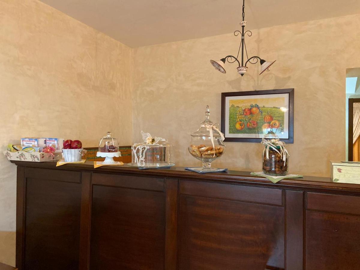 B&B L'Antica Balbia Алтомонте Екстериор снимка